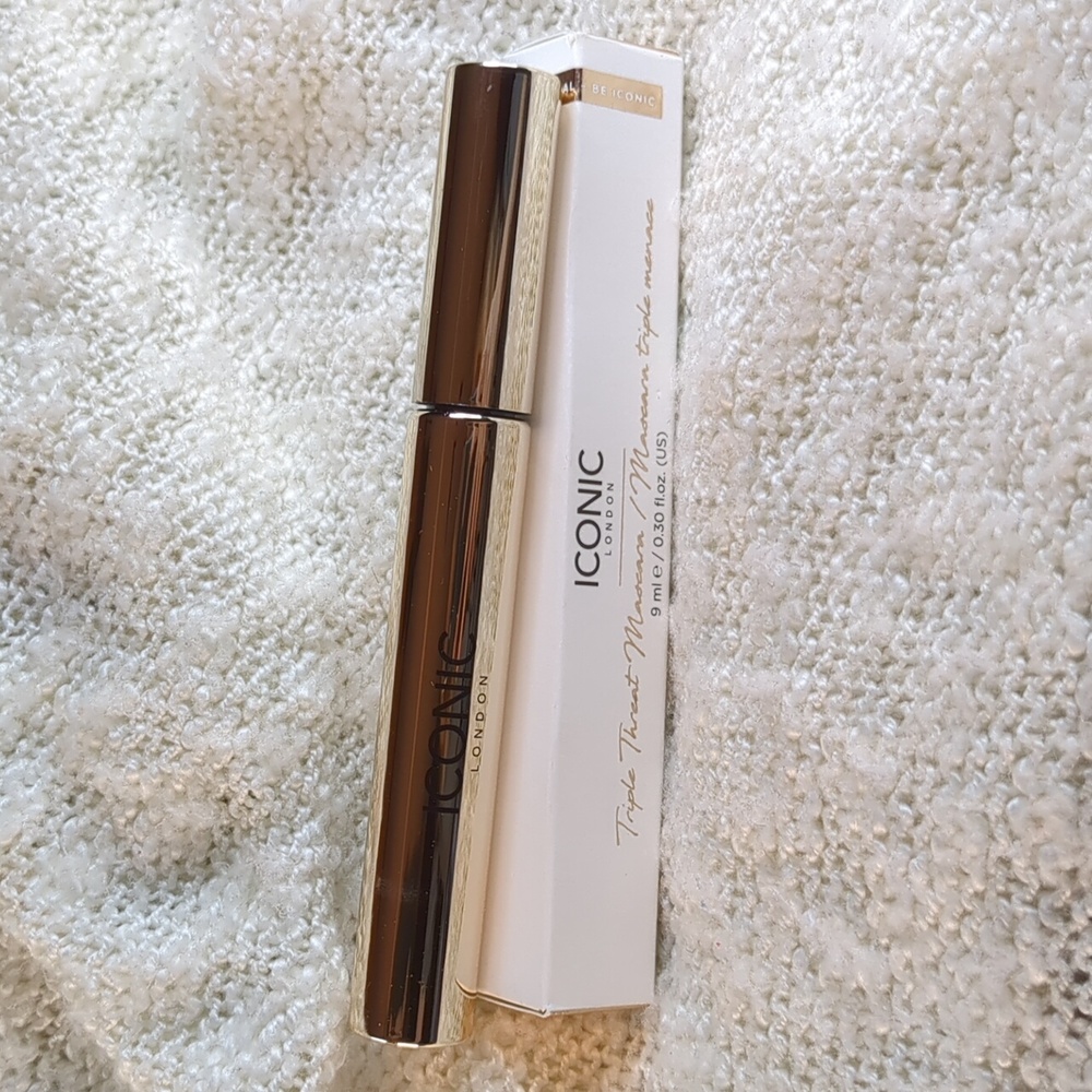 ICONIC London Triple Threat Mascara in Black, 9ml/0.30fl oz - Picture 1 of 10